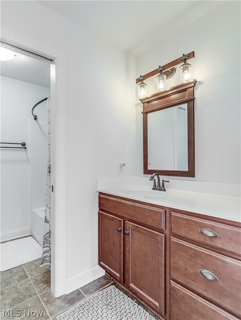 971 Montford Circle Uniontown OH 44685