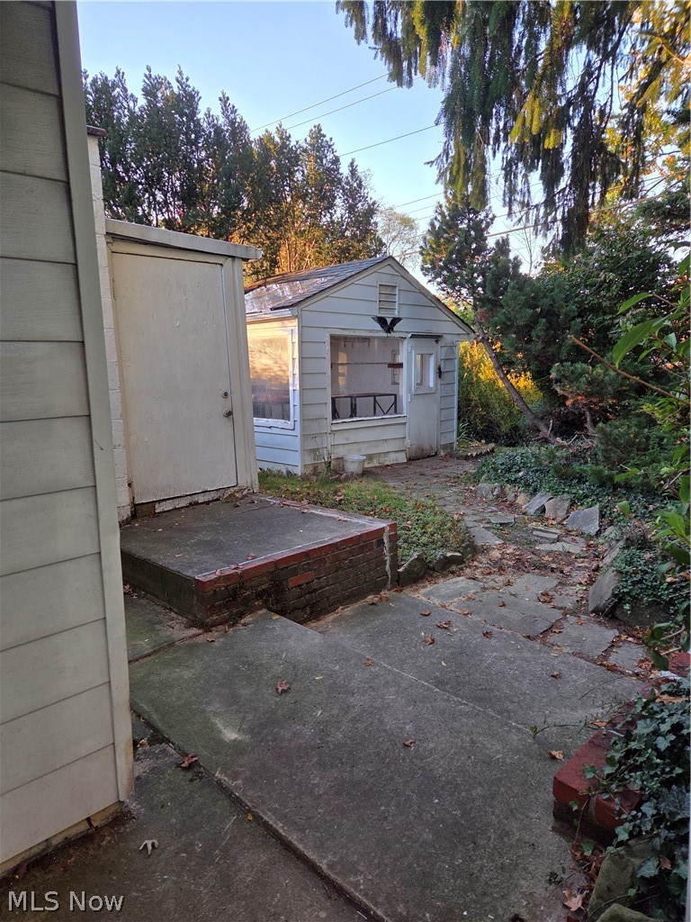 2502 Fortune Avenue Parma OH 44134