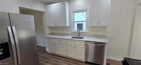 9964 E River Road Elyria OH 44035