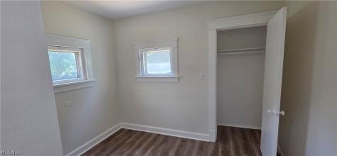 9964 E River Road Elyria OH 44035