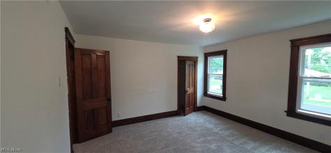 9964 E River Road Elyria OH 44035