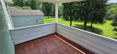 9964 E River Road Elyria OH 44035