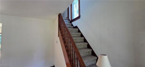 9964 E River Road Elyria OH 44035
