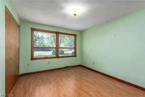 18930 Story Rocky River OH 44116