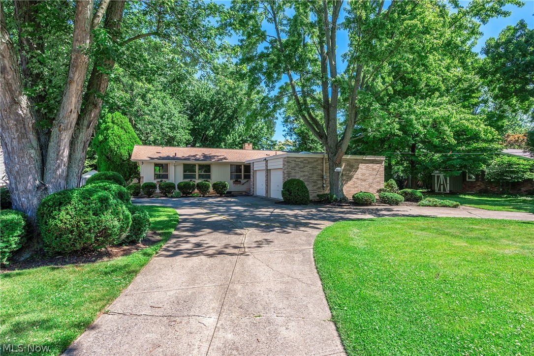 18930 Story Rocky River OH 44116