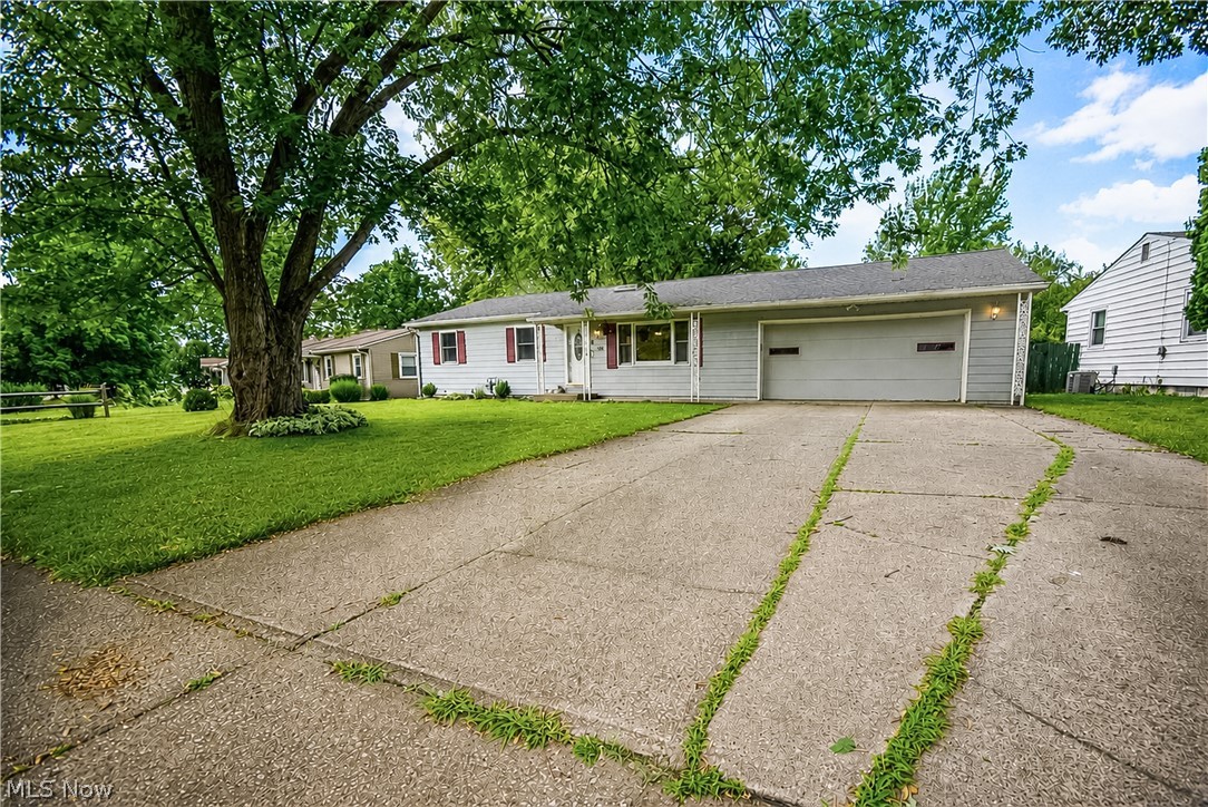 40 Lasalle Street Medina OH 44256