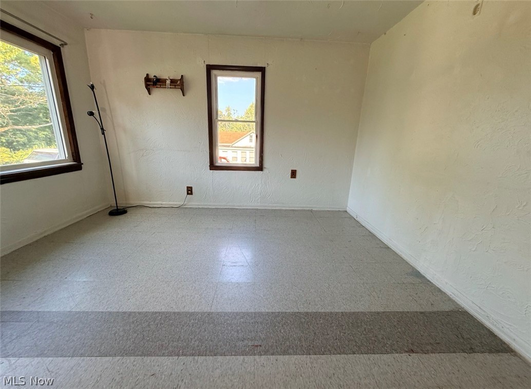 934 Buena Vista Boulevard Steubenville OH 43952