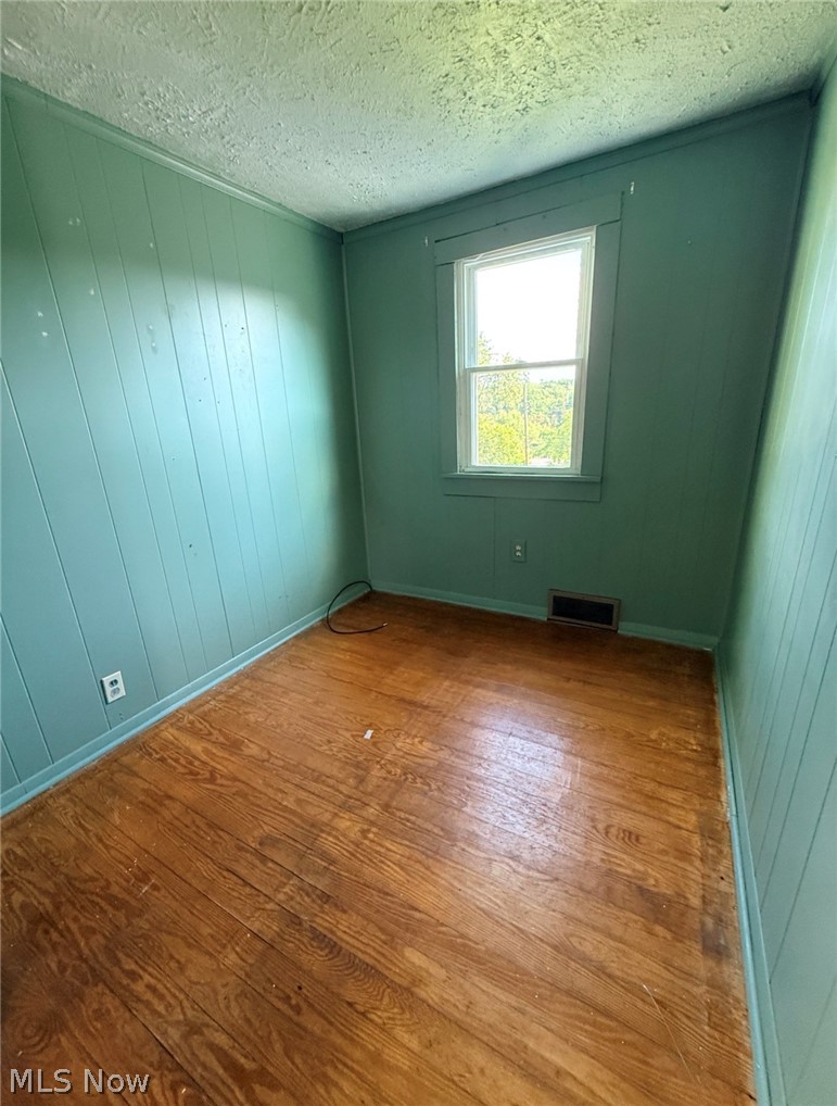 934 Buena Vista Boulevard Steubenville OH 43952