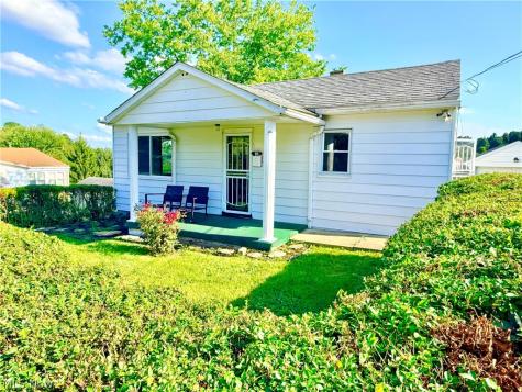 934 Buena Vista Boulevard Steubenville OH 43952