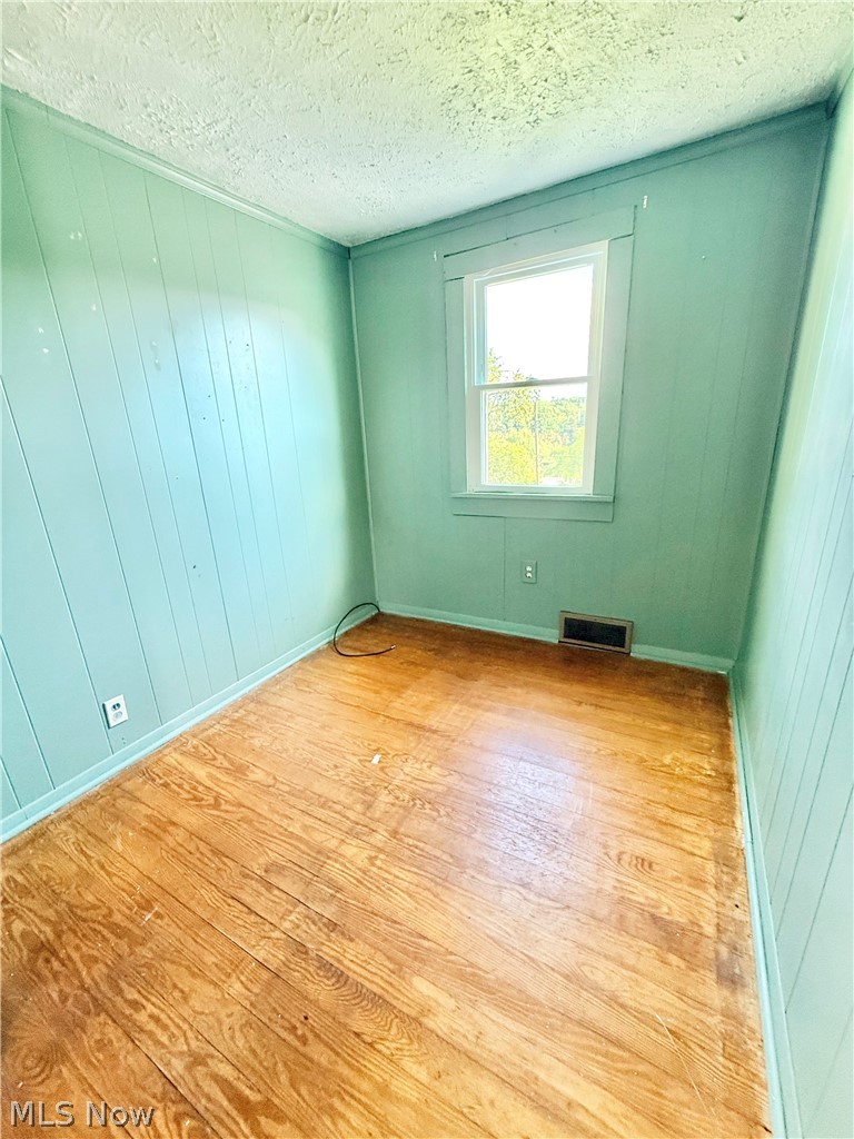 934 Buena Vista Boulevard Steubenville OH 43952