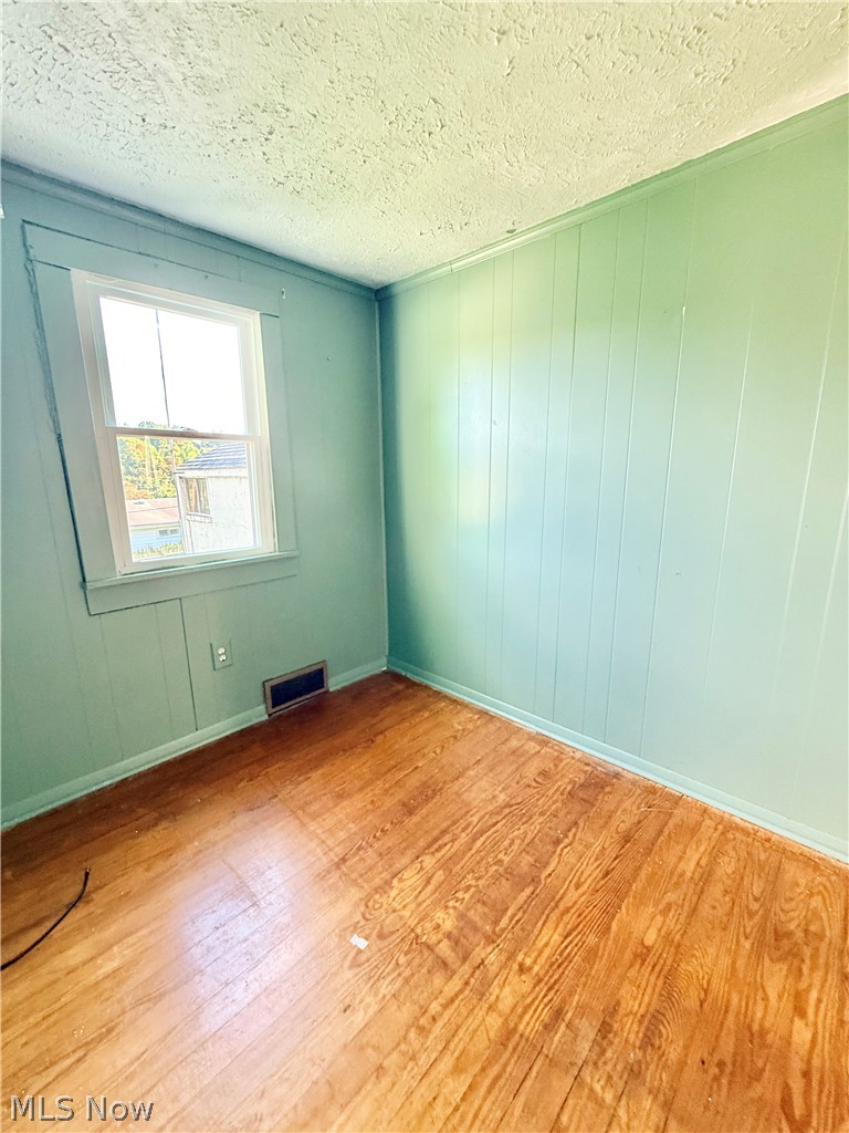 934 Buena Vista Boulevard Steubenville OH 43952