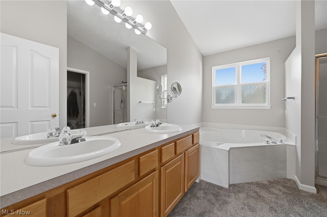 828 Theora Drive Brunswick OH 44212