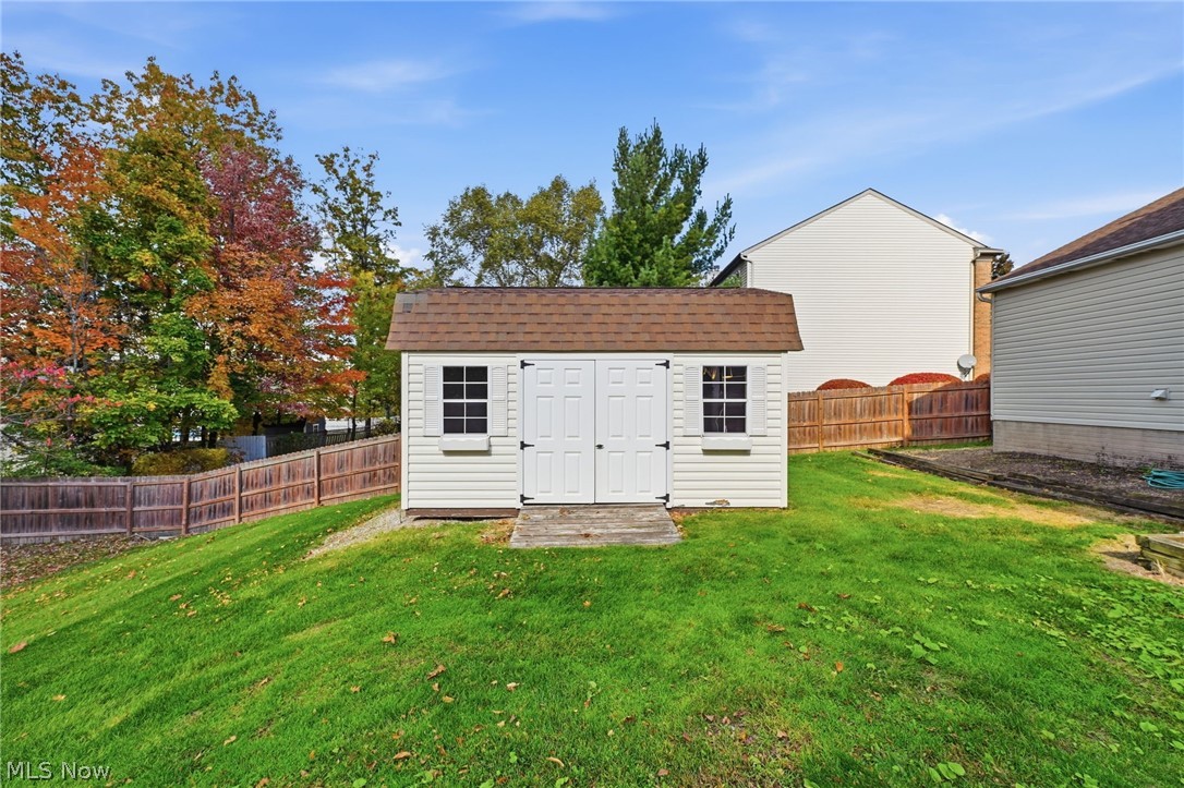 828 Theora Drive Brunswick OH 44212