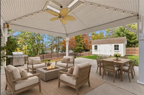 828 Theora Drive Brunswick OH 44212