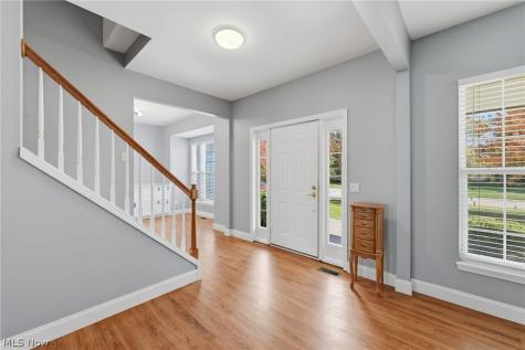 828 Theora Drive Brunswick OH 44212