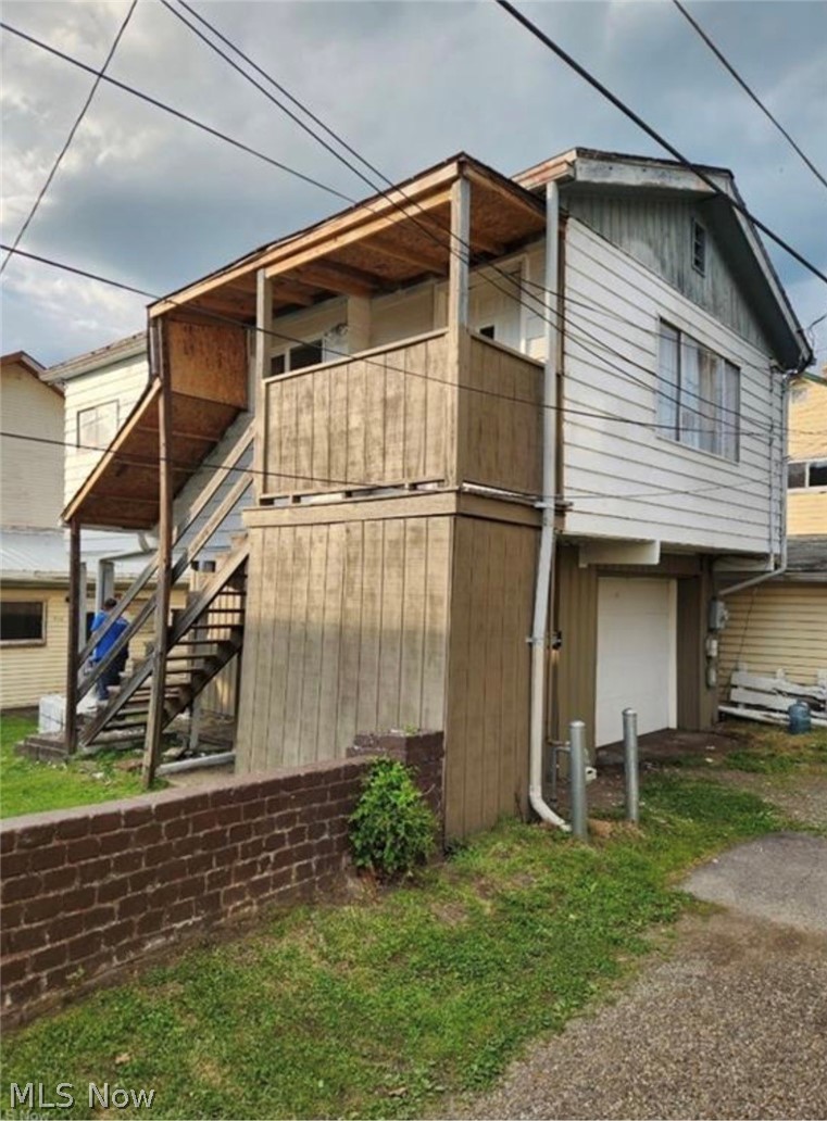 805 Clover Alley Wellsville OH 43968