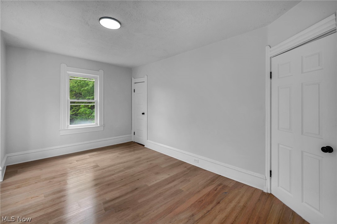 7106 Lawnview Avenue Cleveland OH 44103