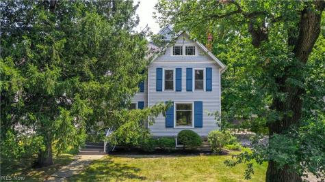 83 S Cedar Street Oberlin OH 44074