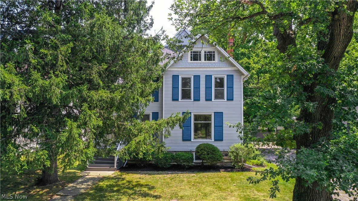 83 S Cedar Street Oberlin OH 44074