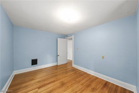 83 S Cedar Street Oberlin OH 44074
