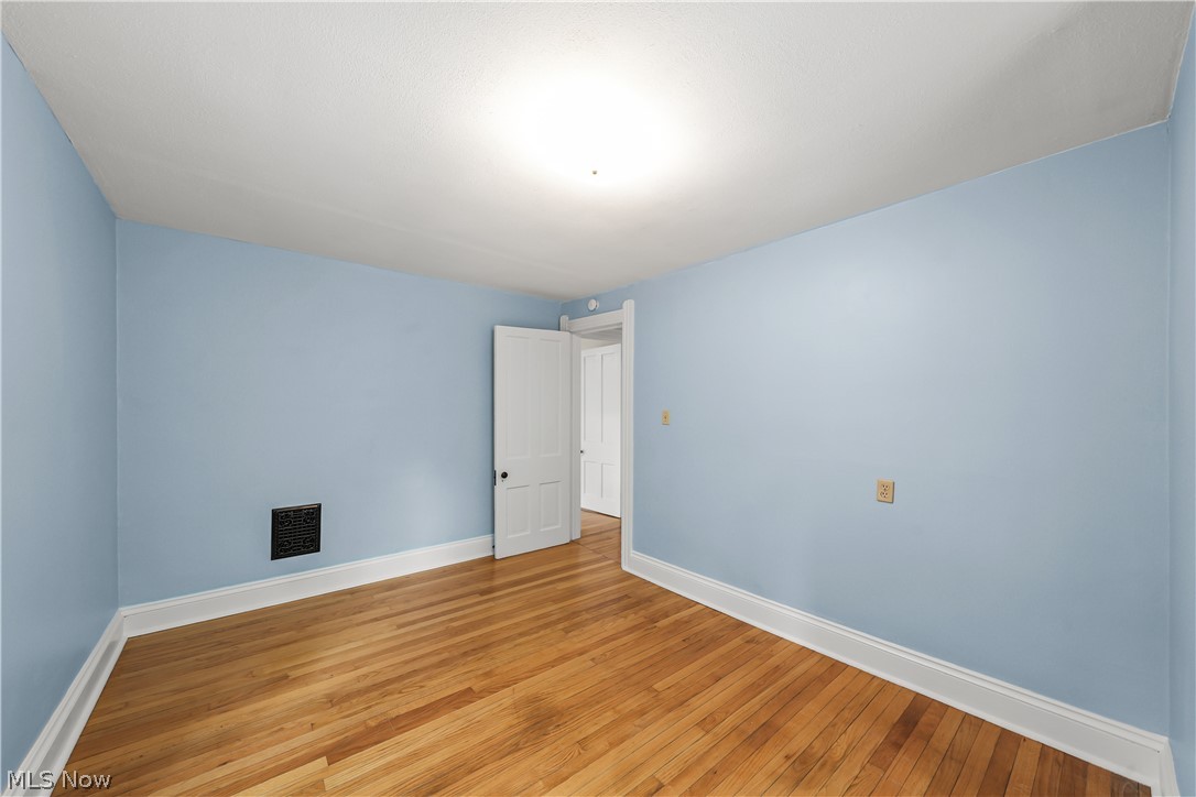 83 S Cedar Street Oberlin OH 44074