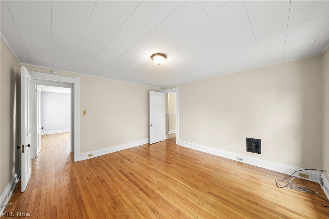 83 S Cedar Street Oberlin OH 44074