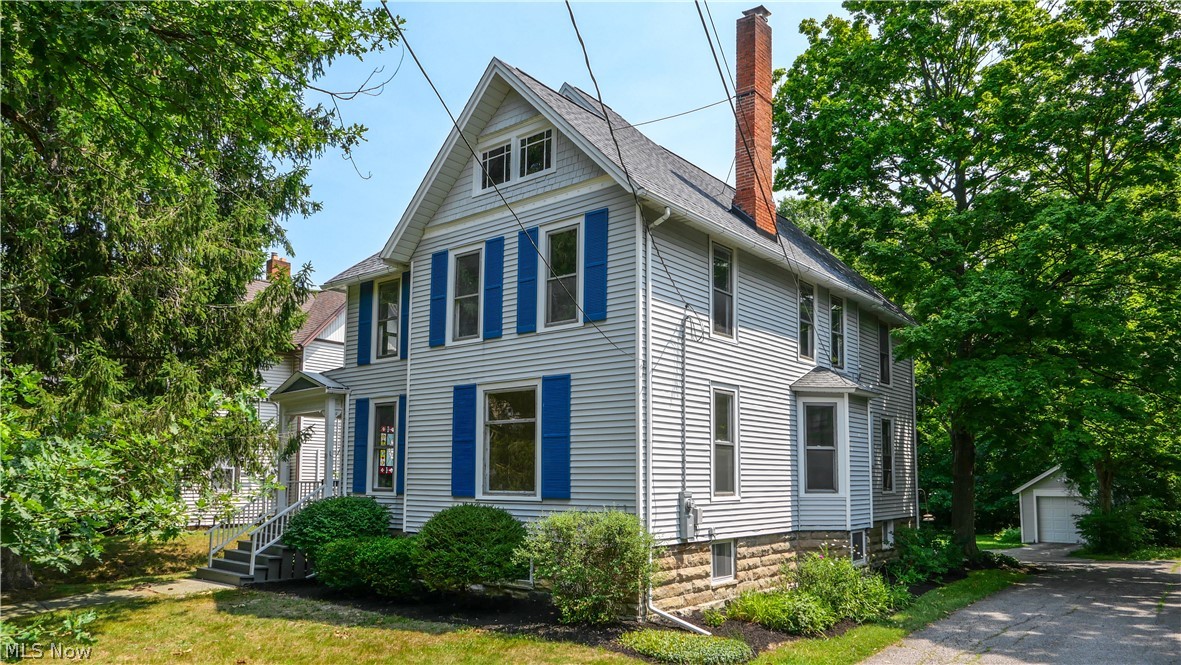 83 S Cedar Street Oberlin OH 44074
