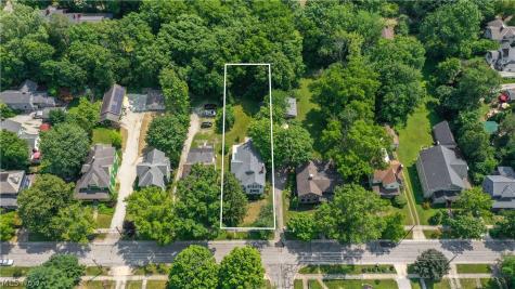 83 S Cedar Street Oberlin OH 44074