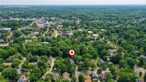 83 S Cedar Street Oberlin OH 44074