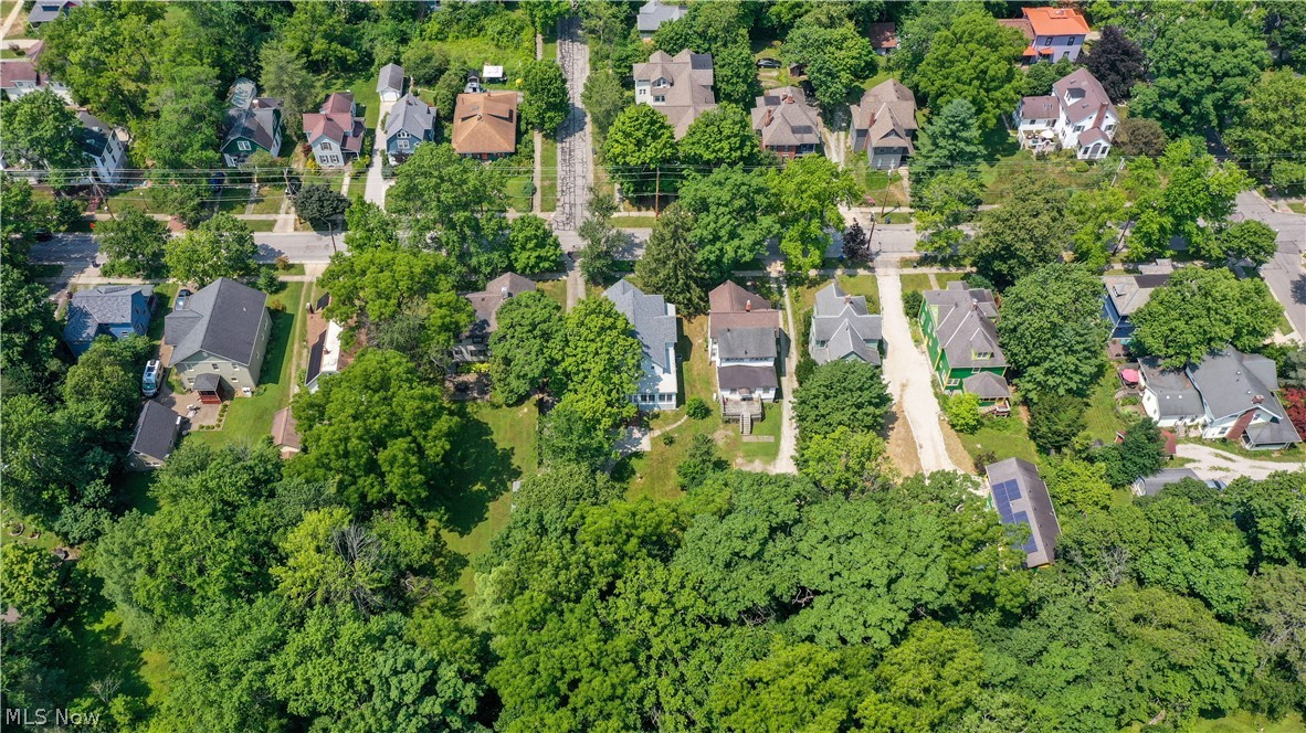 83 S Cedar Street Oberlin OH 44074