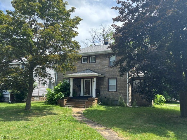 405 Oak Knoll SE Warren OH 44483