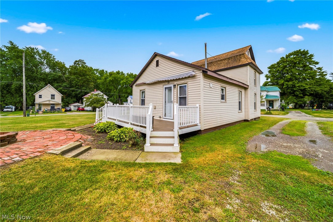 400 Jennie Street Conneaut OH 44030