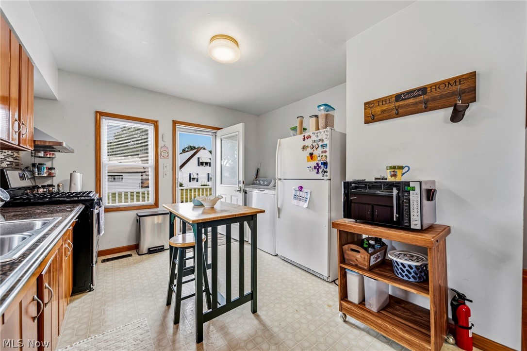 400 Jennie Street Conneaut OH 44030