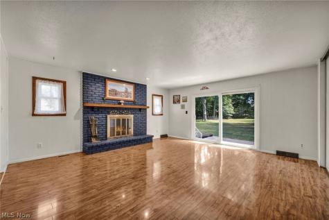 6033 Stearns Road North Olmsted OH 44070