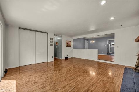 6033 Stearns Road North Olmsted OH 44070