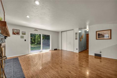 6033 Stearns Road North Olmsted OH 44070