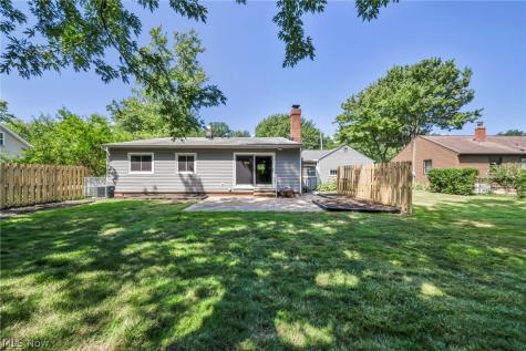 6033 Stearns Road North Olmsted OH 44070