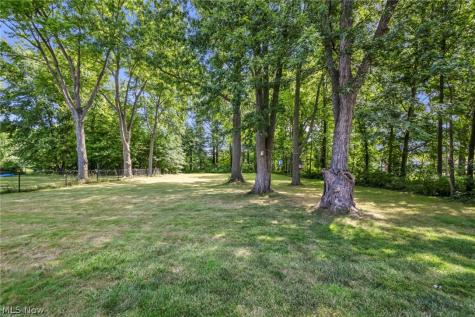 6033 Stearns Road North Olmsted OH 44070