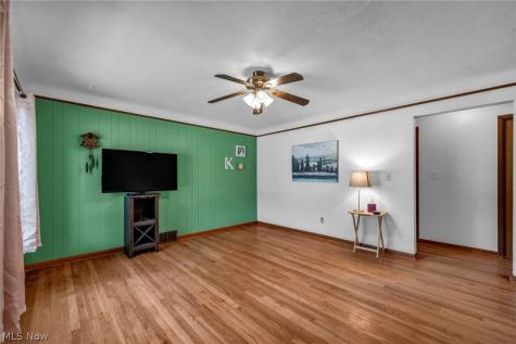 6033 Stearns Road North Olmsted OH 44070