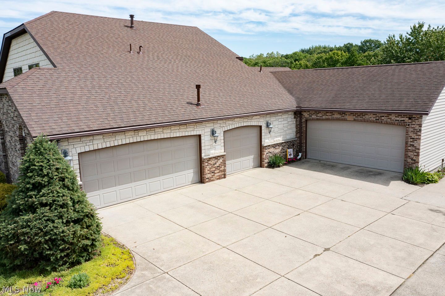 13455 Indian Hollow Road Grafton OH 44044