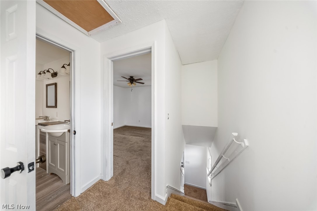 615 W Spruce Avenue Ravenna OH 44266