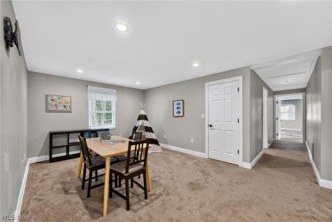 444 Hampshire Road Akron OH 44313