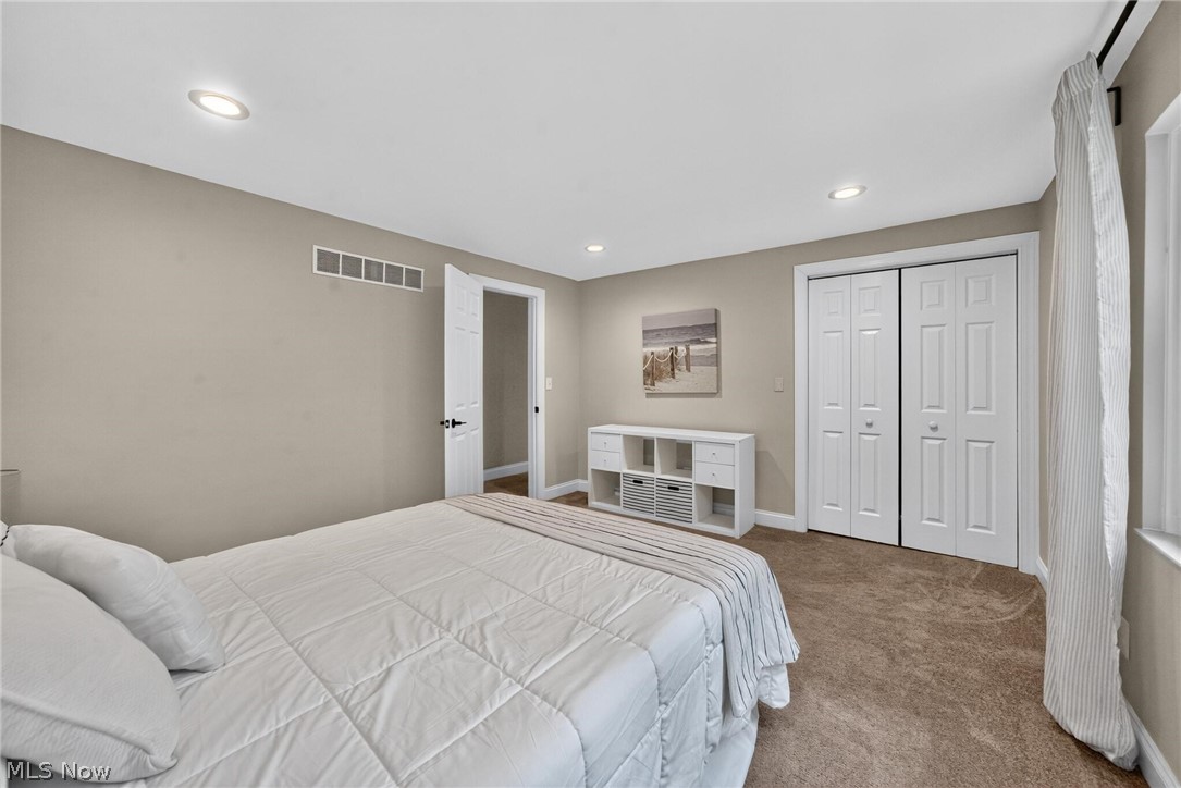 444 Hampshire Road Akron OH 44313