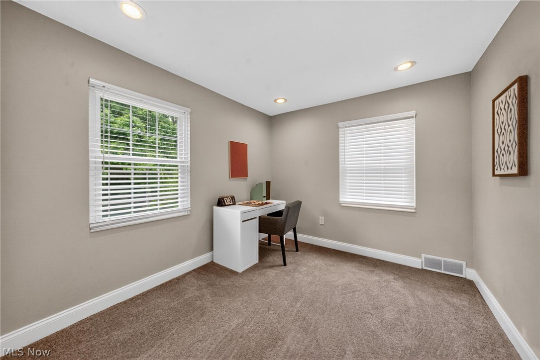444 Hampshire Road Akron OH 44313