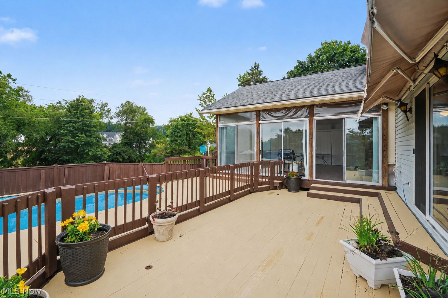 1457 Gray Fox Drive North Canton OH 44720