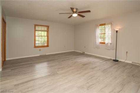 2491 Perry Drive SW Canton OH 44706