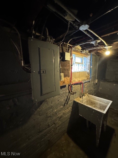2302 Hood Avenue Cleveland OH 44109
