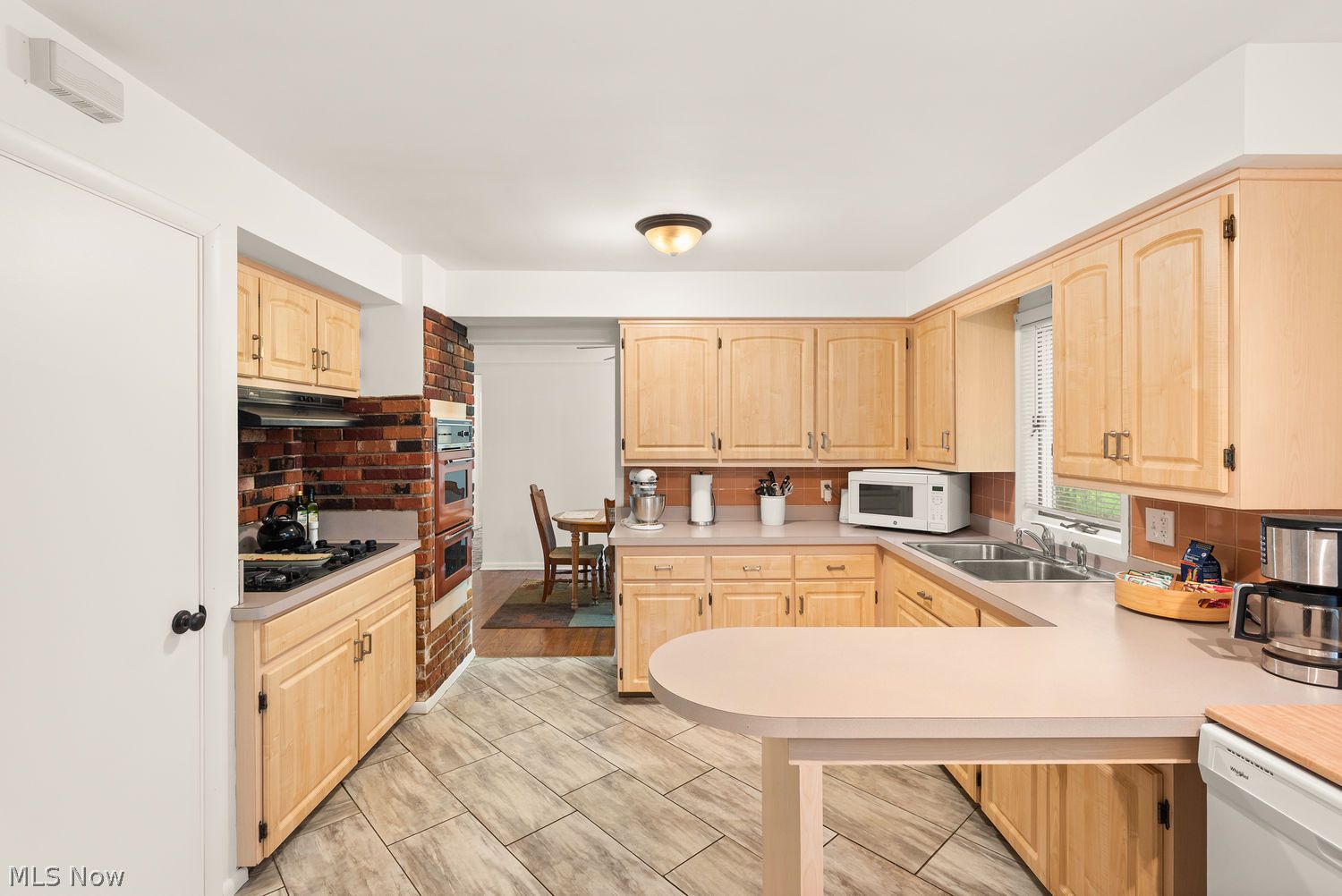 13297 Whitney Road Strongsville OH 44136