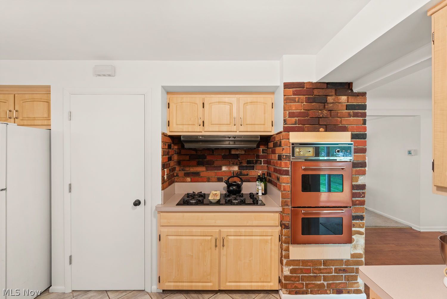 13297 Whitney Road Strongsville OH 44136