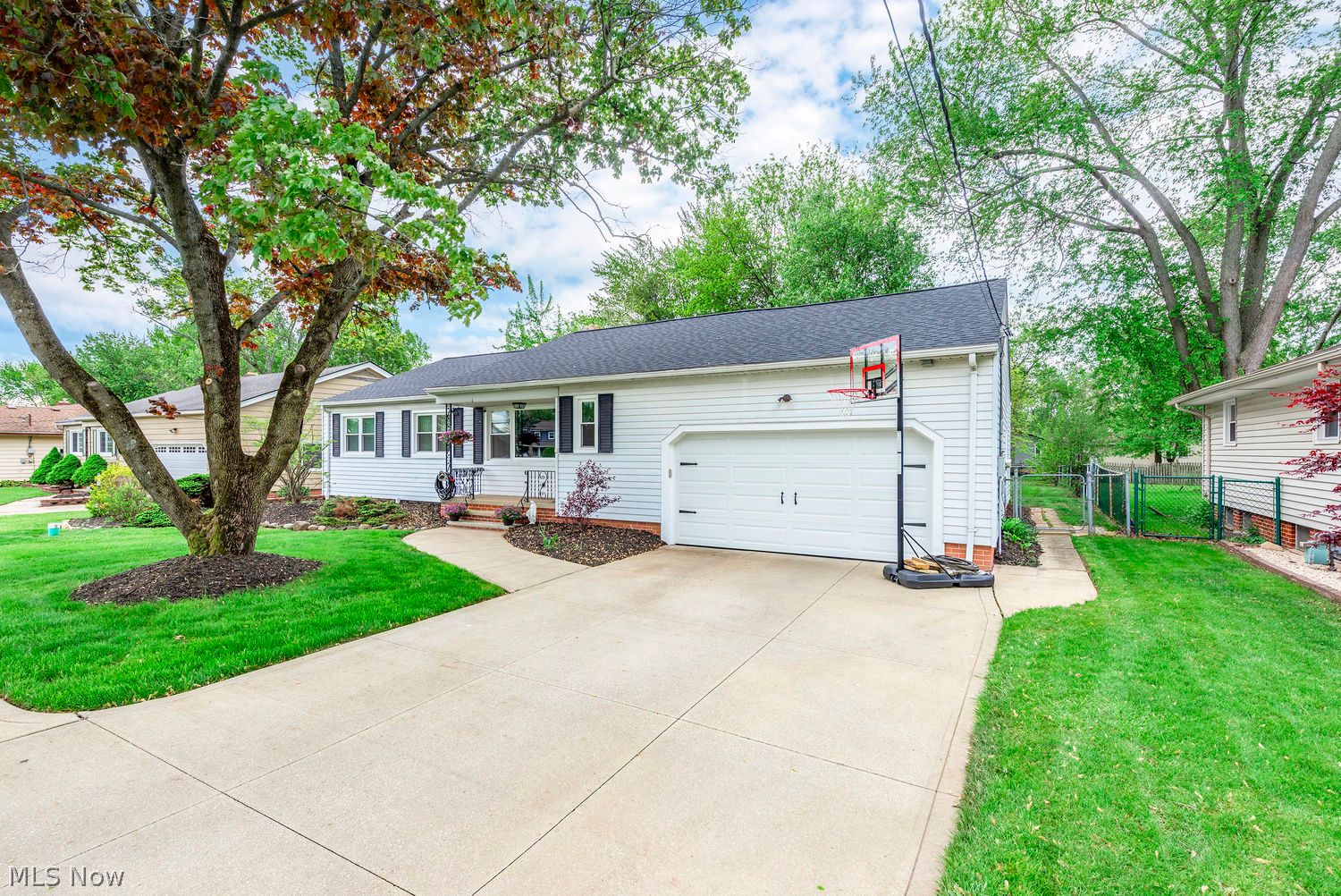 13297 Whitney Road Strongsville OH 44136